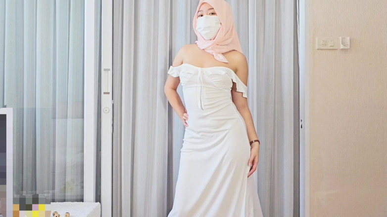 LittleMuslim: Impresionante hijab: prueba vestidos modernos con un giro