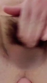 Twink orgasmus s 9palcovým Dido