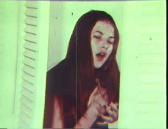 Vintage Usa: Büyük bir yarak için edepsiz klasik üçlü seks