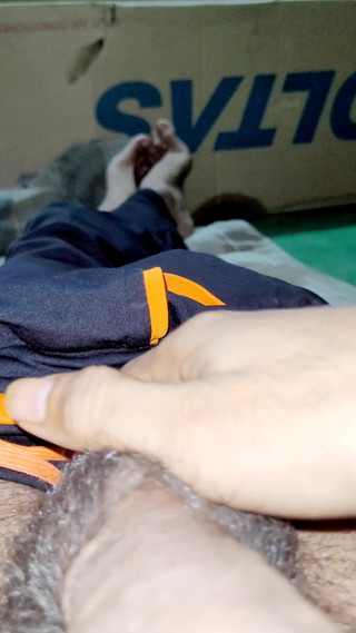 Skydesire: Honění s bílým ptákem mp4