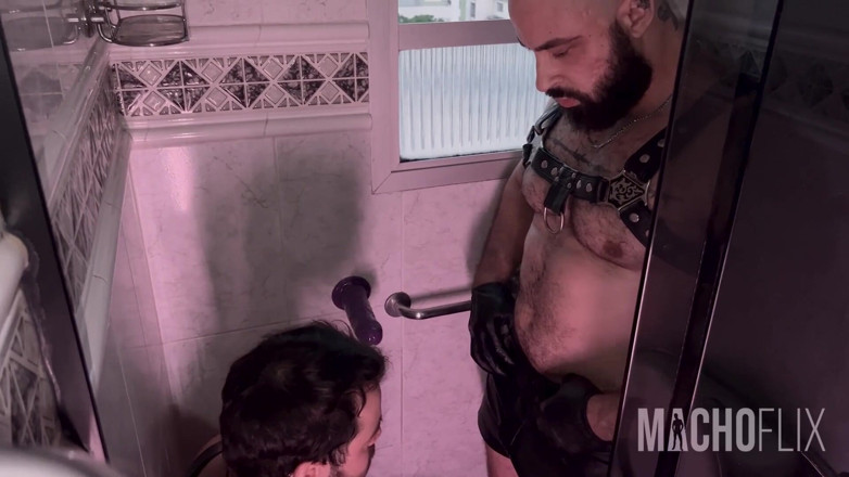 MACHOFLIX: Subverso