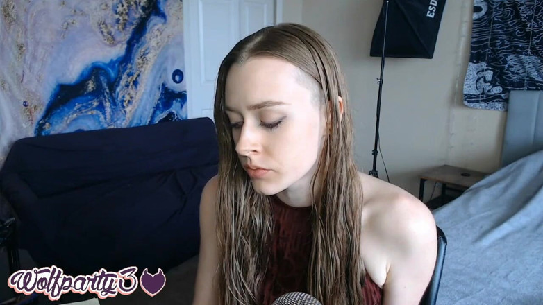 Dahlia Wolf: Findom smoking joi