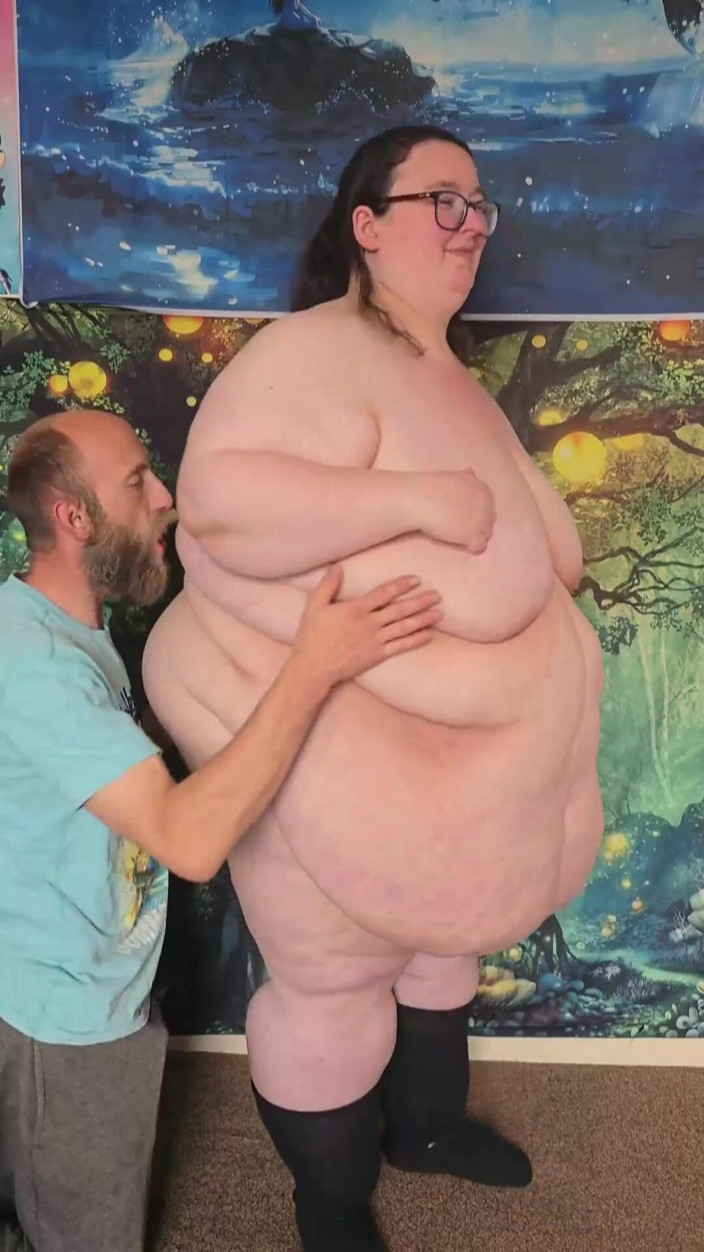 SSBBWLadyBrads: SSBBW Stripped and Kissed Belly Caressed