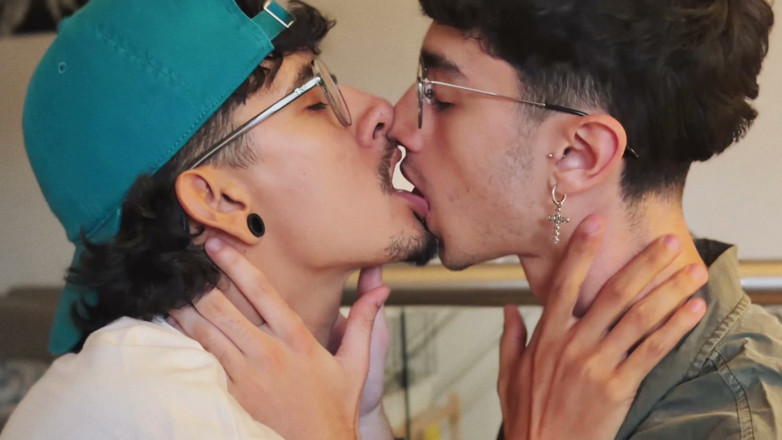 Andcristiann: He Loved Kissing His Straight Stepbrother so Much