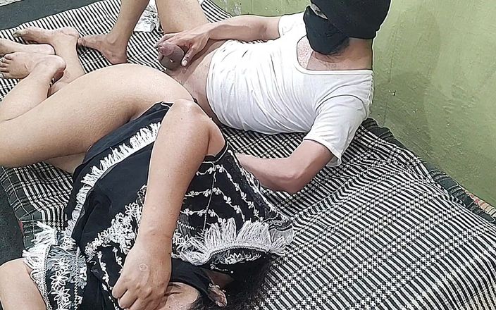 Gullnazkhan: Desi Bhabhi Ki Chudai Dever Ni Chut Phar Di