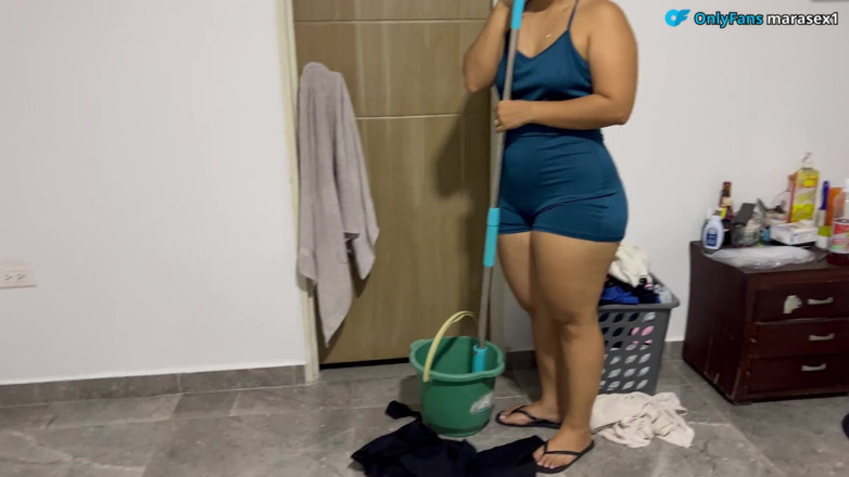 MaRaSexx: My Dirty Maid Has a Big Ass!