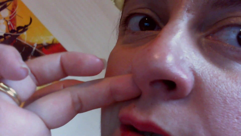 Nicoletta Embassi: Nose hard fetish