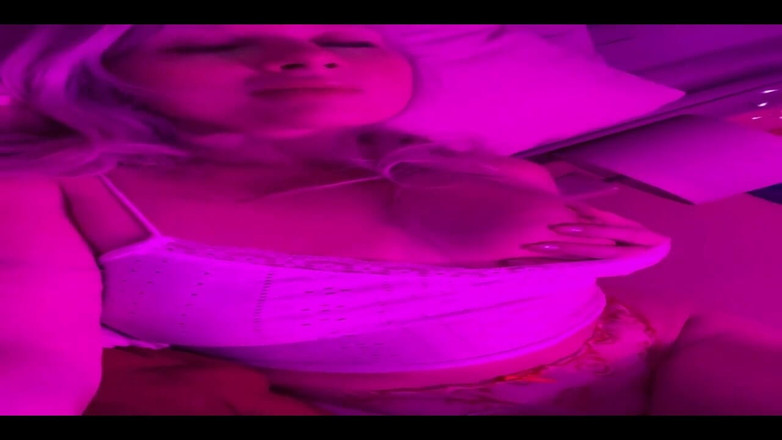 PaintedRose: Dành cho tôi cơ thể đến cơ thể