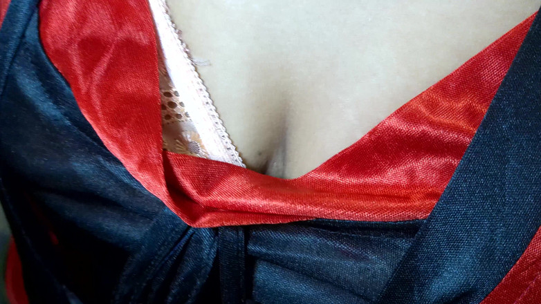 Nadiyabd: I Made Handjob for My Stepson's Cock at Home