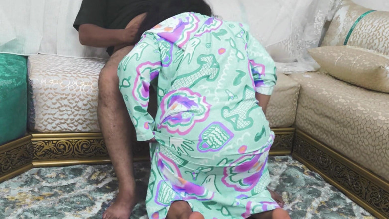 Arabic Bbw: Una troia molto formosa e calda in un nuovo video...