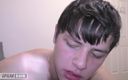 Raunchy Bastards: Гетеросексуальный Gay4pay юная девственница сосет хуй папочки в видео от первого лица