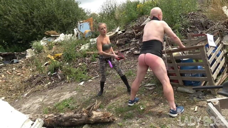 Lady boss: Procesy o karę cielesną