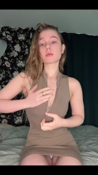 Jucie dívka