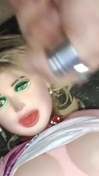 Bebeğim Vanessa'ya seks yapıyor ve sıçrayıyorum