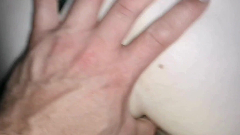 Whitekitten: 나는 모든 인치를 했다 - 그 때 그는 내 다른 구멍을 연결