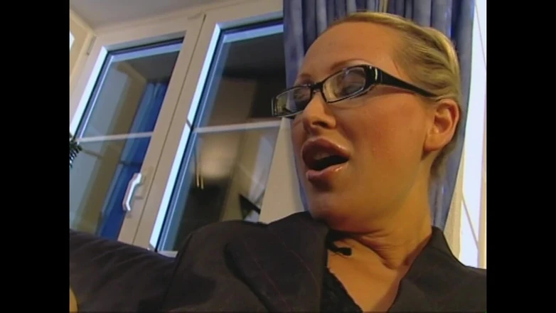 EroticPlanet XXX: Secretary - Episode 3