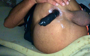 German Tangaboy: マケツで私を撃つ