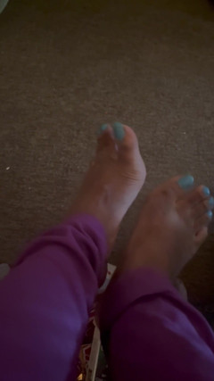 Bebe Feet’s for Feet Lovers thumbnail