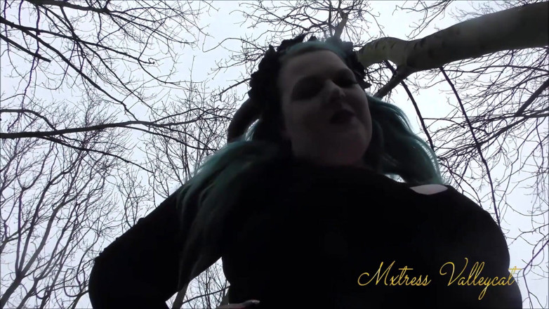 Mxtress Valleycat: Succubus ti sgonfica nei boschi