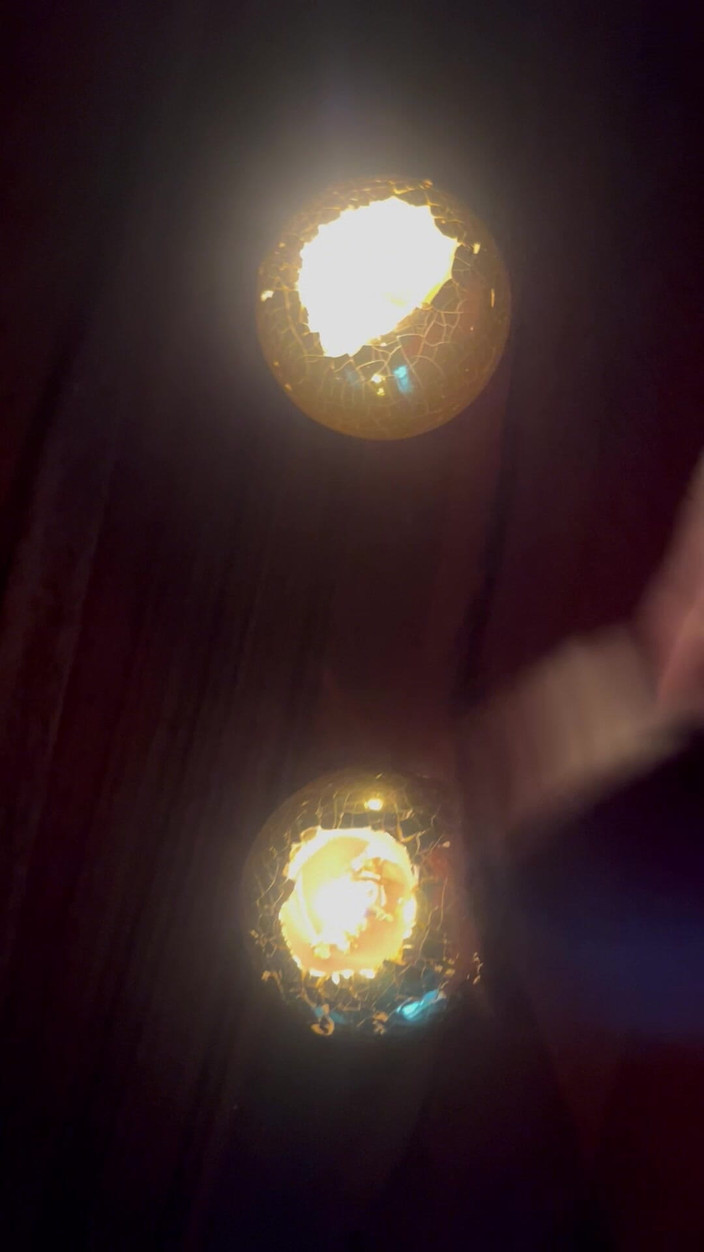 NastySecret666: ライトは一つで十分です