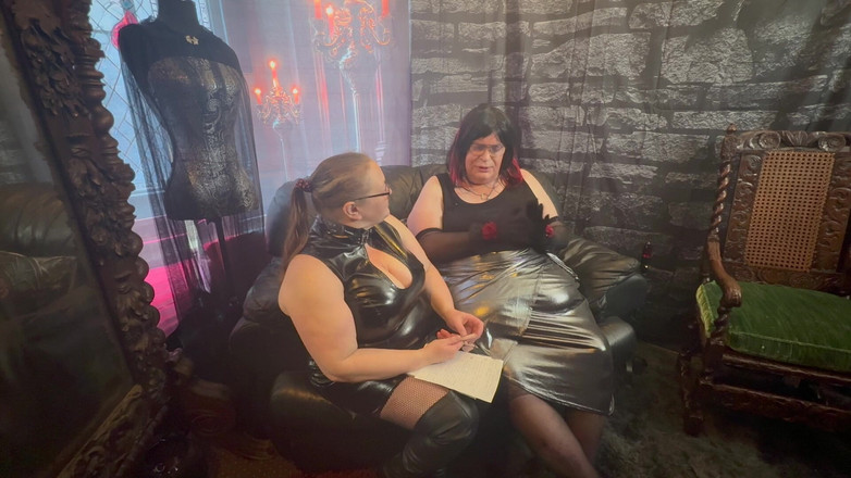 Aaexperinces trans: ドミナ・サタナがステファニー・ニコールにインタビュー