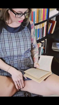 Student Masturbating and Squirting in the Library