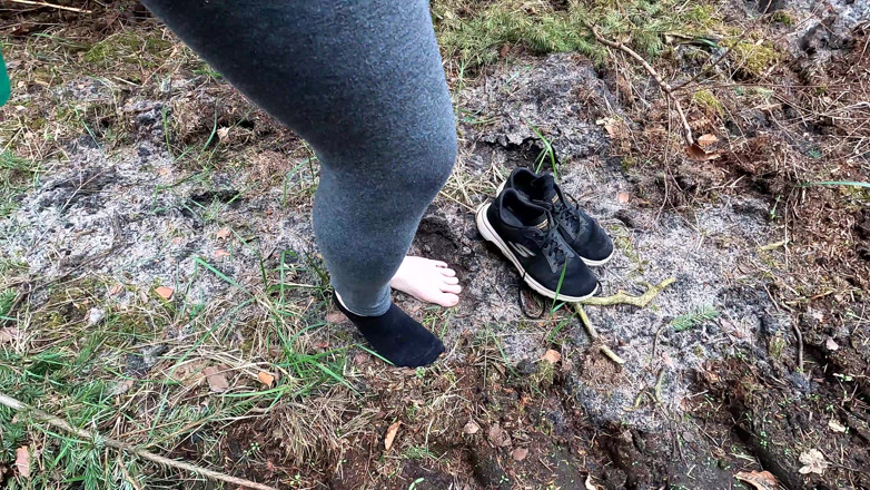 Bouncy Tits Action: Complete Naked Girl in the Woods and Whipping Her Body...