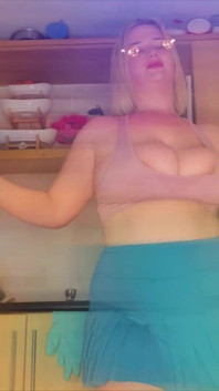 Big Tits and Ass Shaking