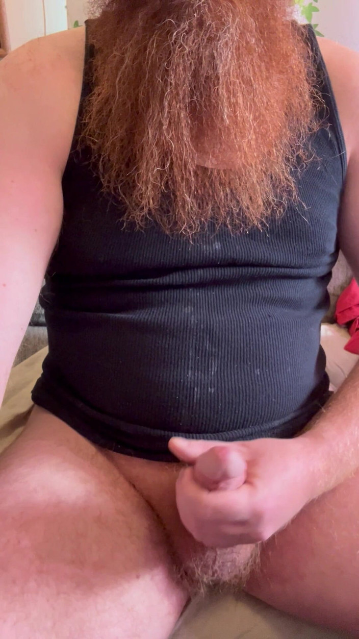 Big Baz: Éjaculation dans ma barbe