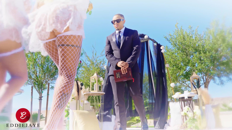 Pornstar Eddiejaye: Ava and Kitana's Wedding Threesome