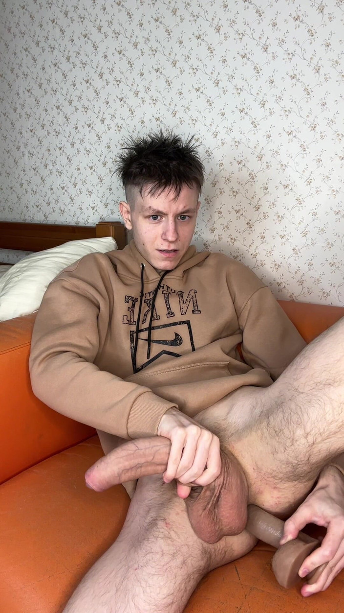 Morflot24: Petite Twink's Intense Jerk off Climax