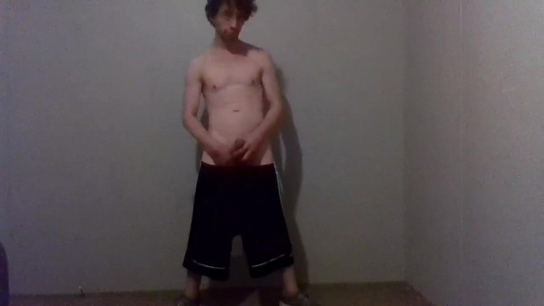 LilTaste: Experimentando roupas; Brincando, se vestindo e se despindo - shorts, sapatos...
