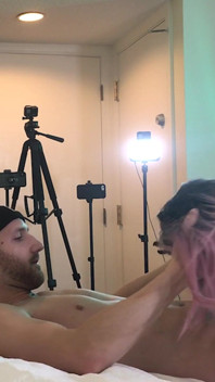 Gotik kadın kılıklı jade madison gırtlağına kadar yarak alıyor - derleme 6