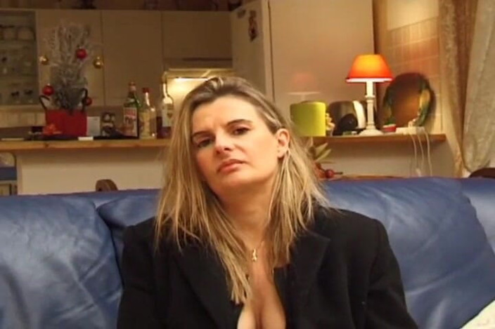Planete Francaise: Francesa loira prostituta espancada duro antes de gozada