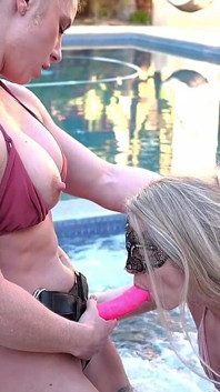 Gg Hot Tub Fucking