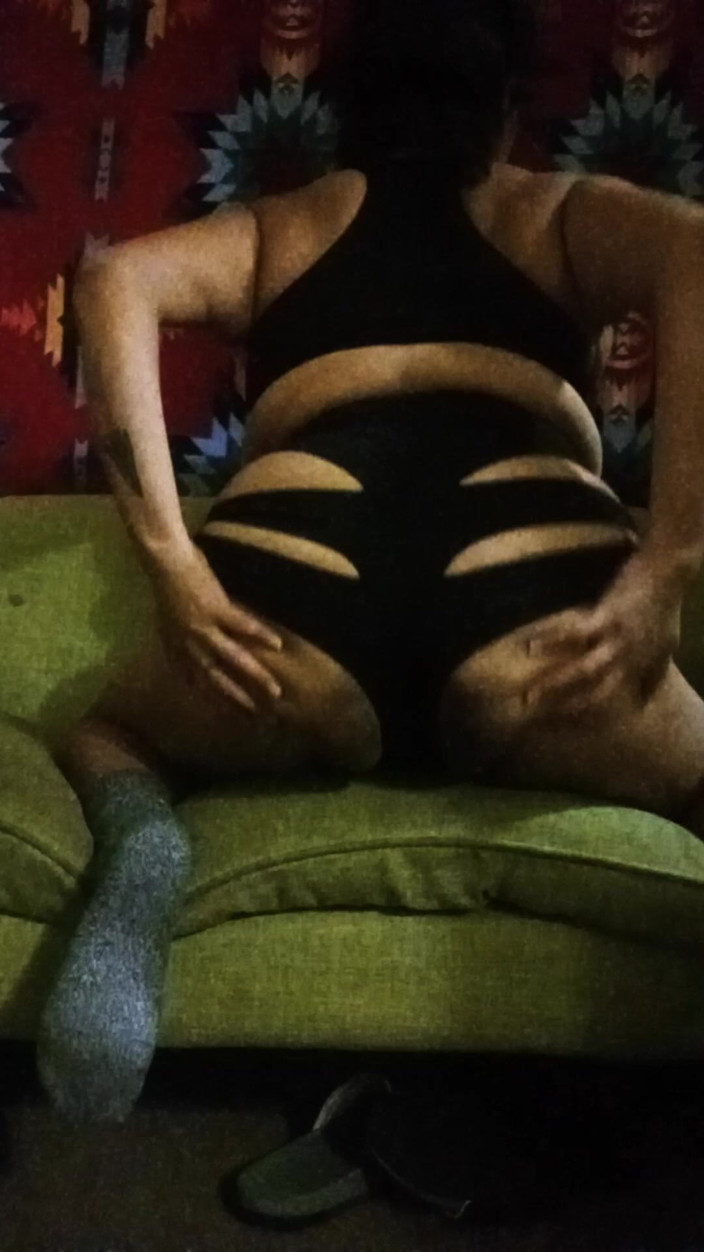 DeesDeepThroat: Mông to