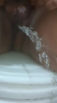 Krásná Neha Bhabhi Pissing | Záběr zblízka