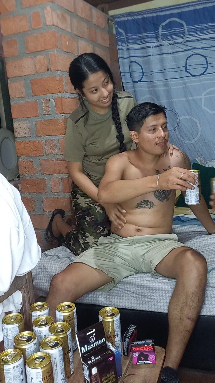Chavez Producciones: The Cheating Neighbor Fucking Her Husband and Her Neighbor