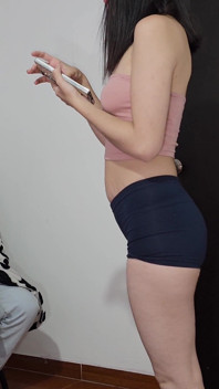Seks hot dengan piyama! Ecluxivo - video sperma di memek laura! Setelah di-anal habis-habisan