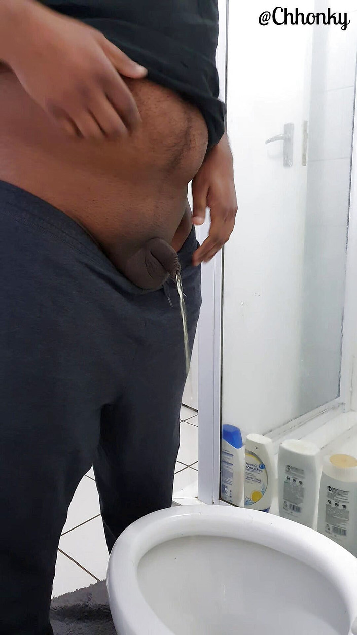 Denim Tiger: Chub tar en morgonpiss