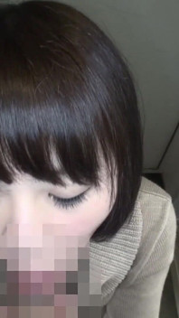 Married Woman Who Brings a Man Home While Her Husband Is Away, Gets Fucked From Behind by a Raw Cock