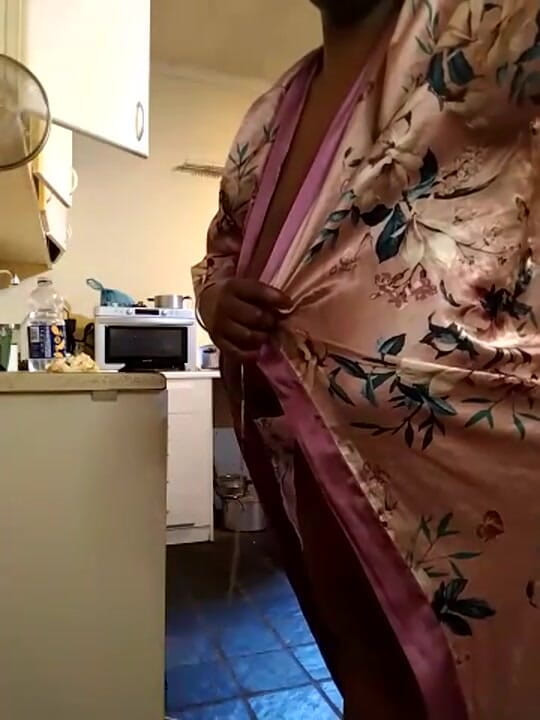 Legendary Booty Overdose: 흑인 SSBBW 밀프 아침 루틴