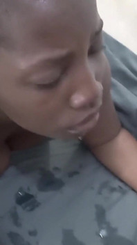 Suami batang besar dalam mulut isteri eboni dia curang deepthroat pada mentornya yang menyangka kepala selamba buatan sendiri - Mastermeat1