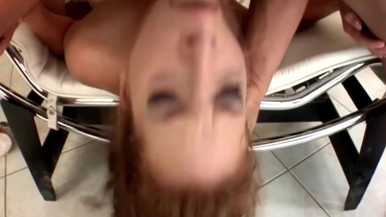 Best Amateur Sex: Anale Lust Bruneta trojka s bušením