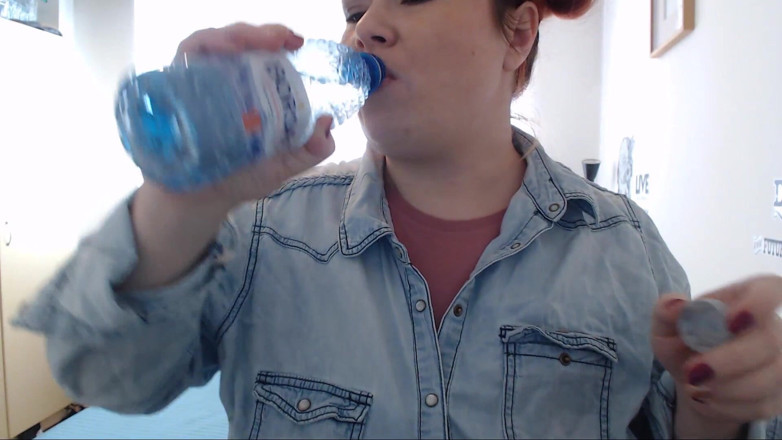 Roxanne Miller: Pilulky na růst poháru za měsíc!