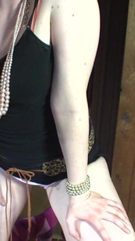Petite Teasing