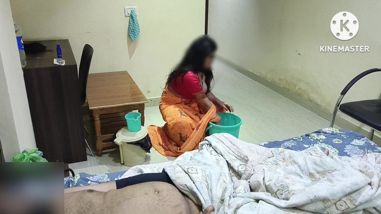 Abhikshasexvideos: Kaamwali Bai K Sath làm tình và thổi kèn tình...