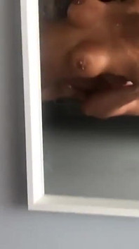 Estrela pornô Monika Fox fode com Oliver Trunk entre as filmagens