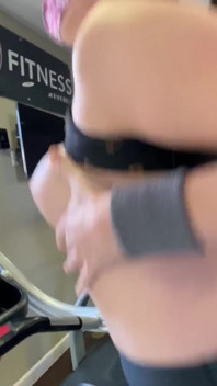 Working Out with Izzy Wilde