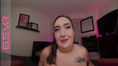 Blush erotica: Curvy quinn- barista seksi- bevr 2d converted